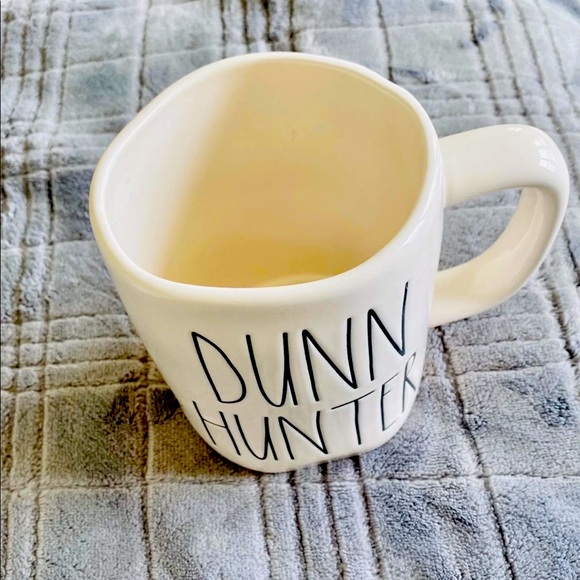 New Rae Dunn Mug - Picture 2 of 3